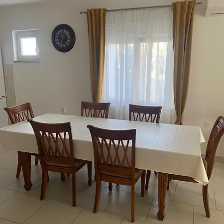 Apartmán Nora Near The - By Ta Leut Agency Privlaka (Zadar)