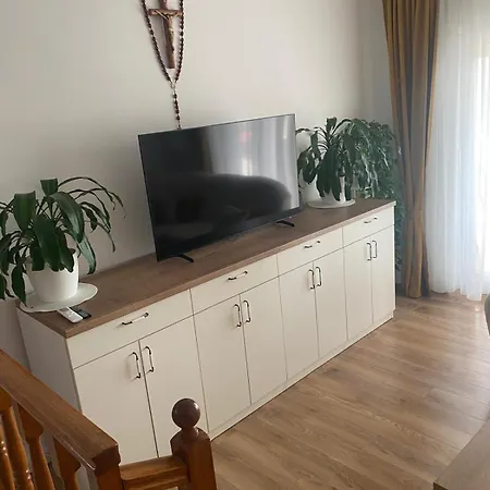 Nora Near The - By Ta Leut Agency Apartman *