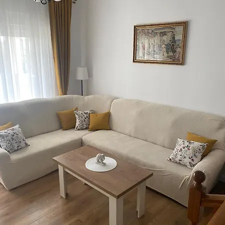 Apartman Nora Near The - By Ta Leut Agency *
