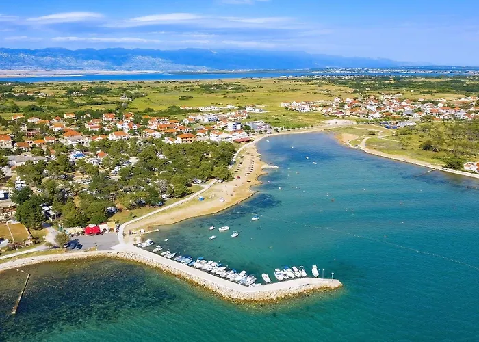 Nora Near The - By Ta Leut Agency * Privlaka (Zadar)